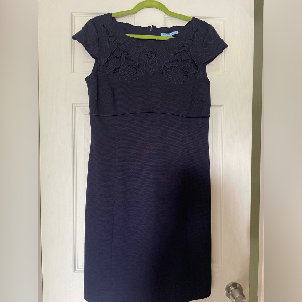 ANTONIO MELANI Navy Blue Cap-Sleeve Sheath Dress